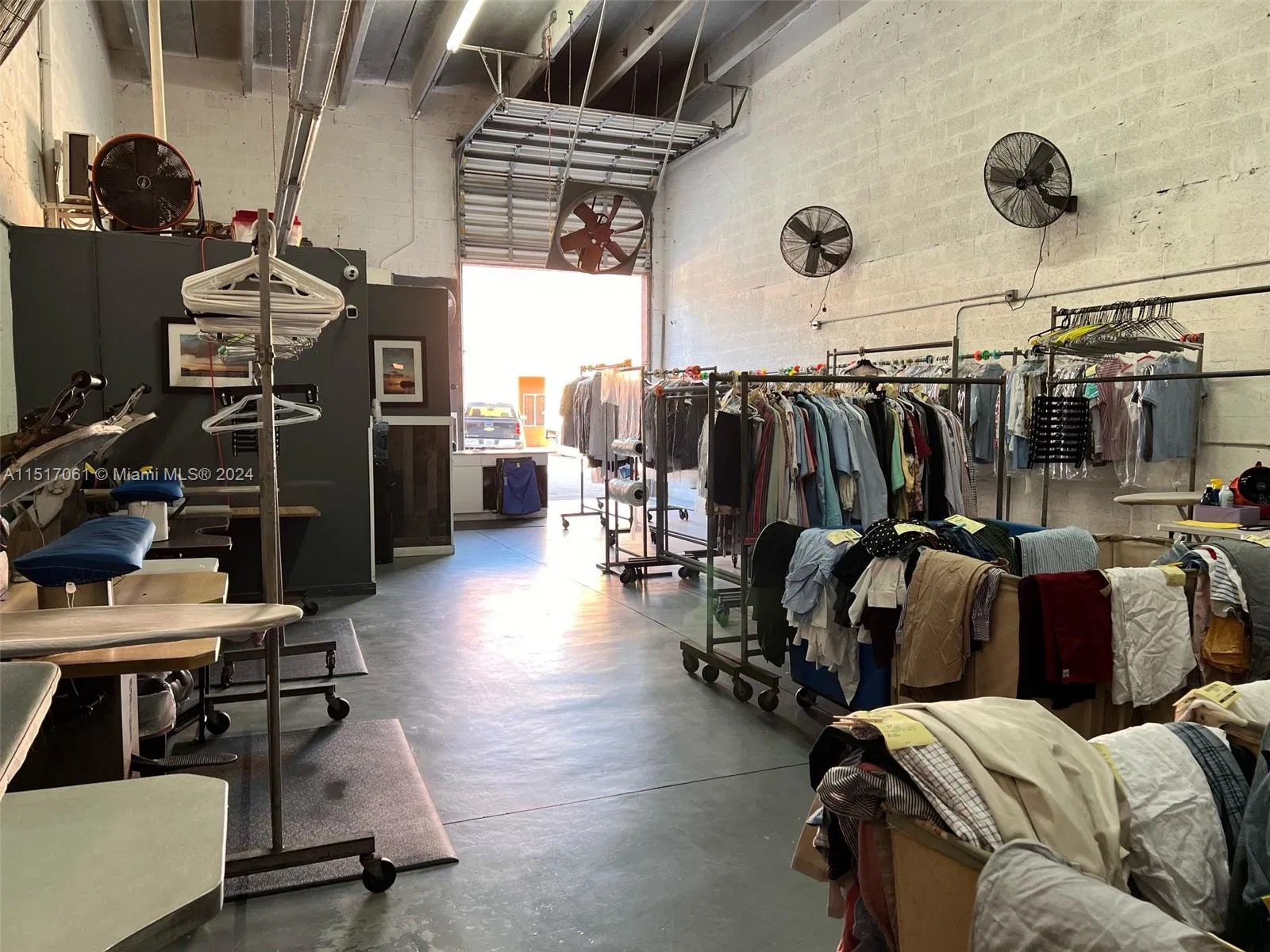 Established Laundry Service with Loyal Clientele