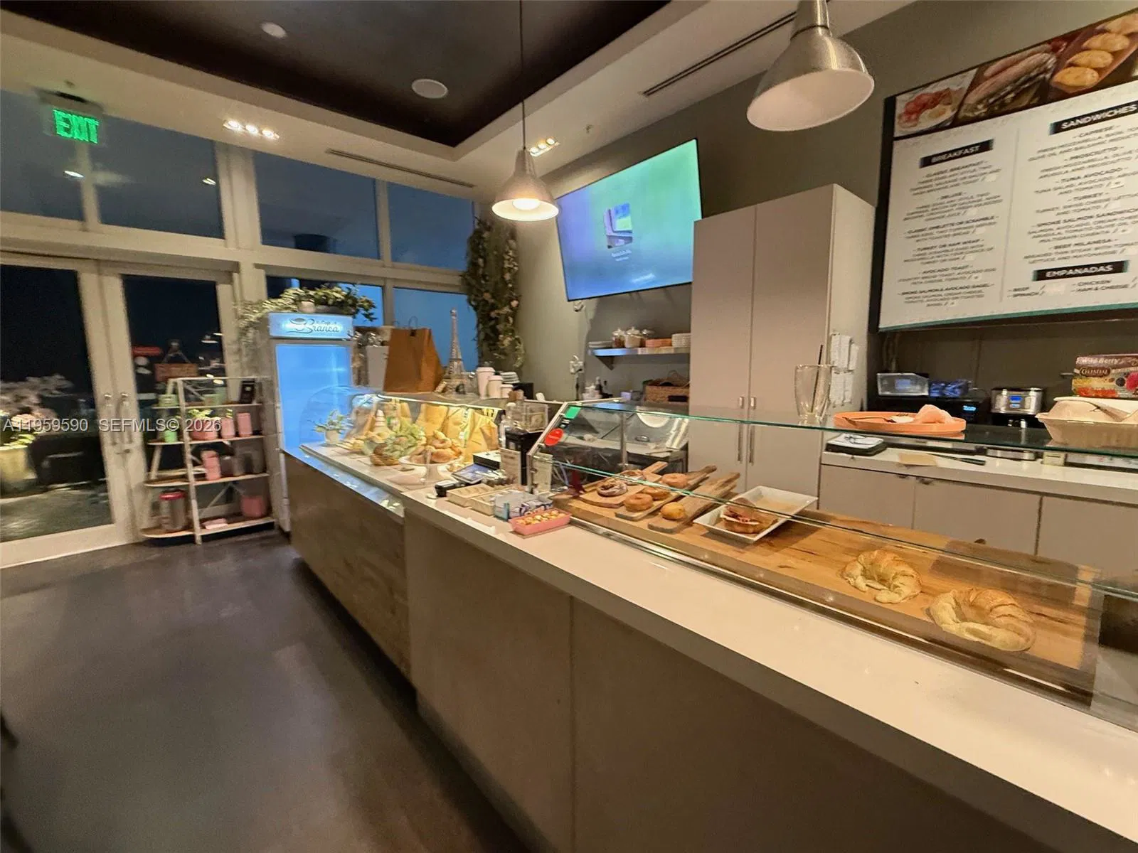 Established Deli Cafe with Beer and Wine License