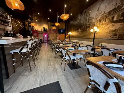 Turnkey Restaurant with Modern Design and Prime Location