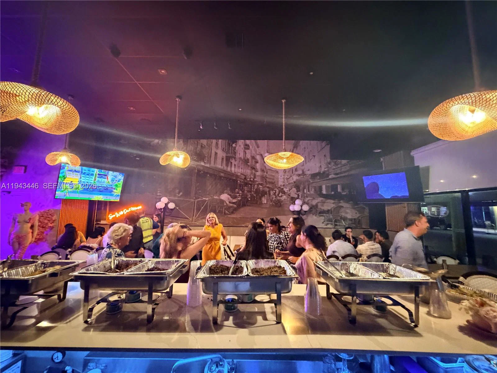 Turnkey Restaurant with Modern Design and Prime Location