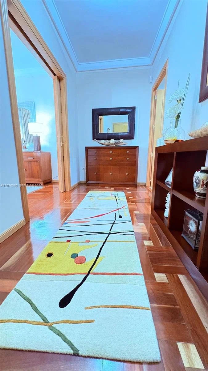 Premier Madrid Apartment with Private Parking and Storage