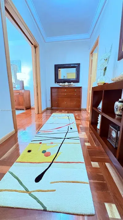 Premier Madrid Apartment with Private Parking and Storage