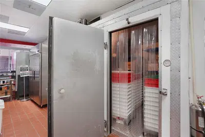 Turnkey Pizzeria with Prime Location and Low Rent