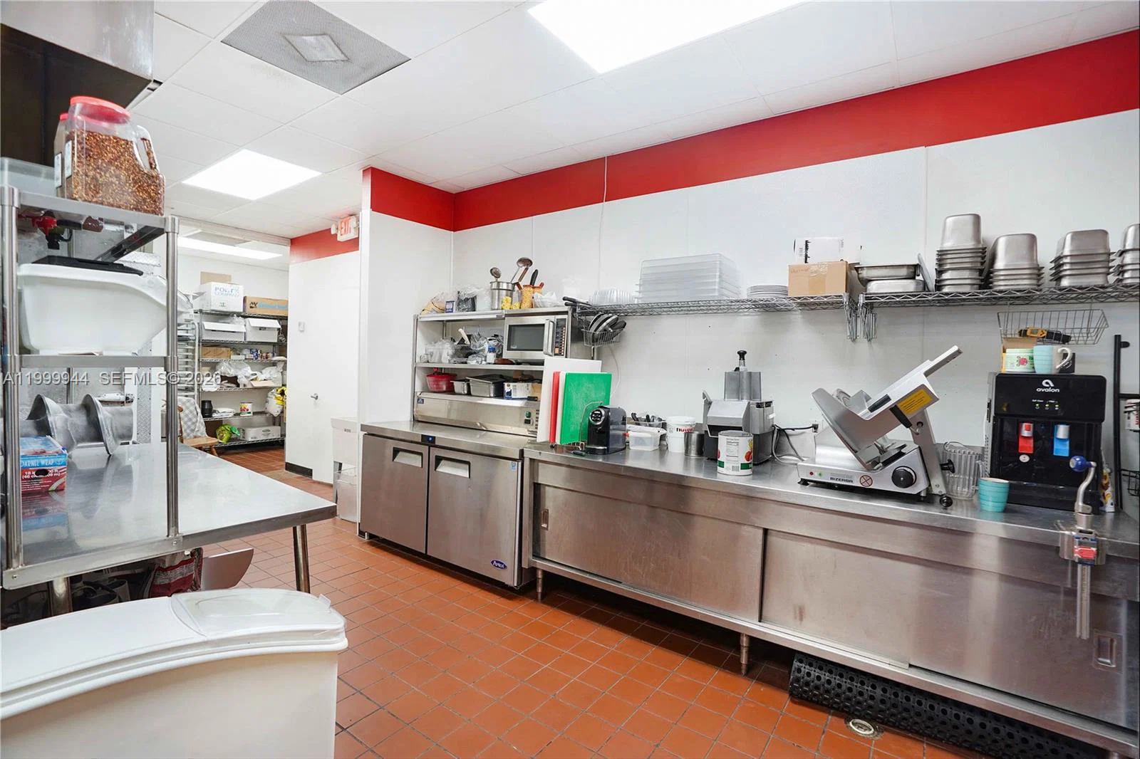Turnkey Pizzeria with Prime Location and Low Rent