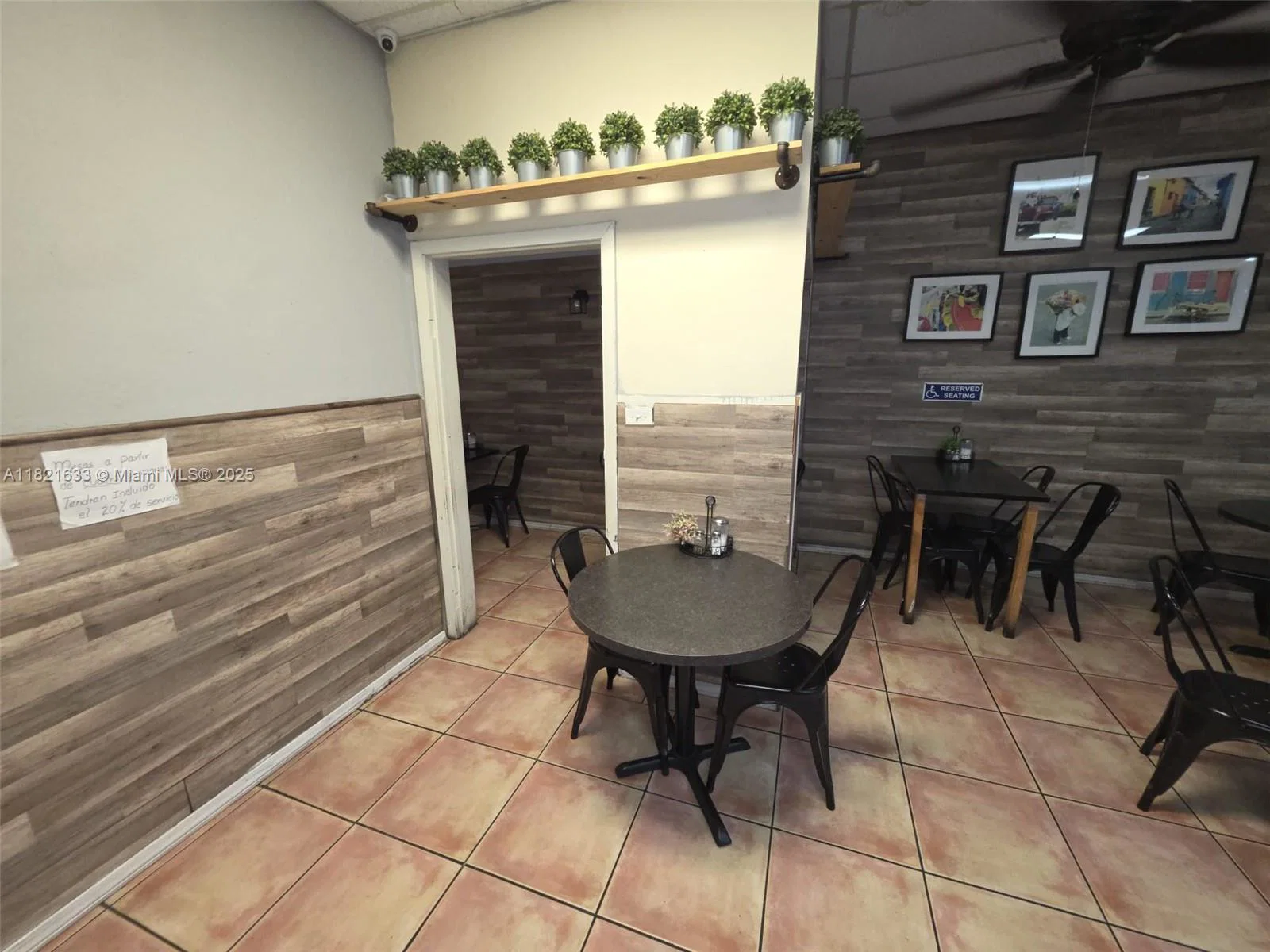 Established Colombian Restaurant with Turnkey Operations