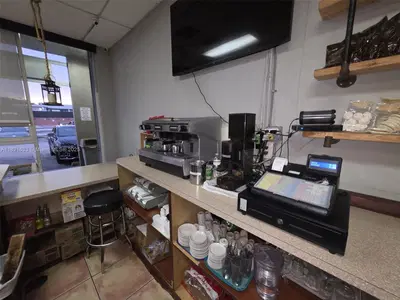 Established Colombian Restaurant with Turnkey Operations