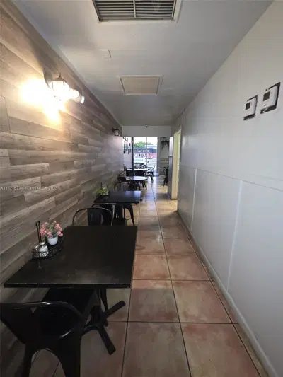 Established Colombian Restaurant with Turnkey Operations