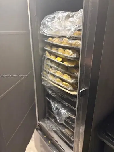 Established Colombian Restaurant with Turnkey Operations