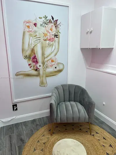 Thriving Full Service Salon and Spa with Multiple Income Streams