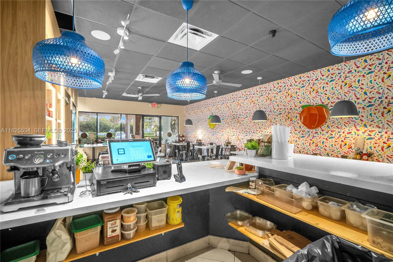 Turnkey Restaurant with Diverse Menu Offerings