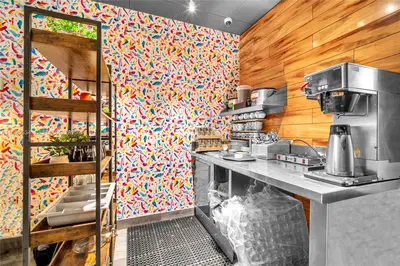 Turnkey Restaurant with Diverse Menu Offerings