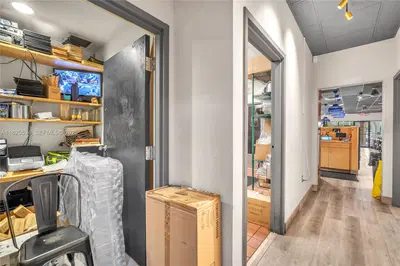 Turnkey Restaurant with Diverse Menu Offerings