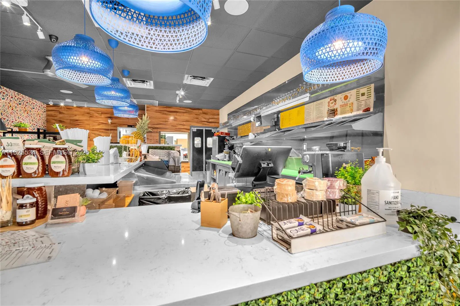 Turnkey Restaurant with Diverse Menu Offerings