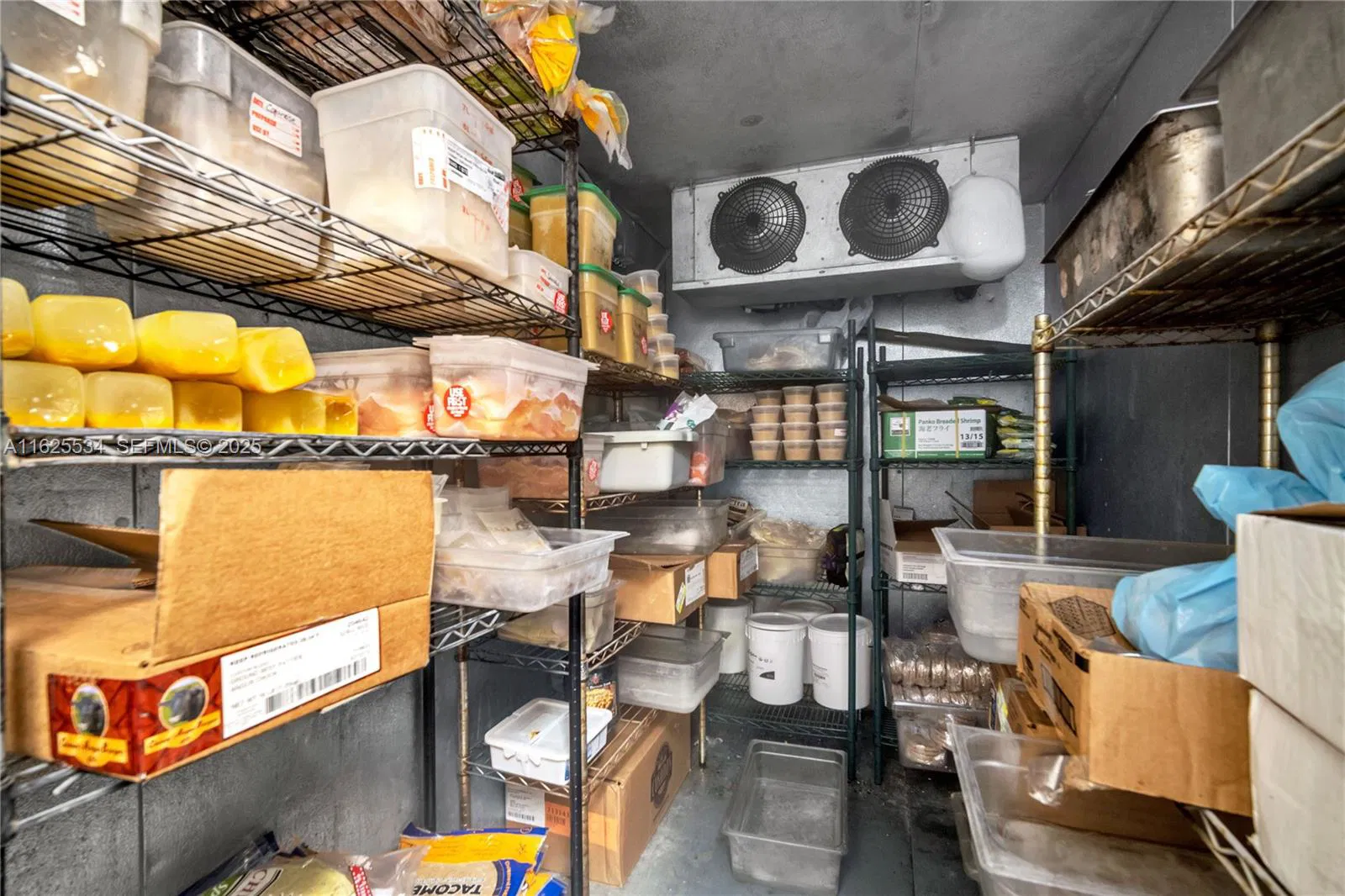 Turnkey Restaurant with Diverse Menu Offerings