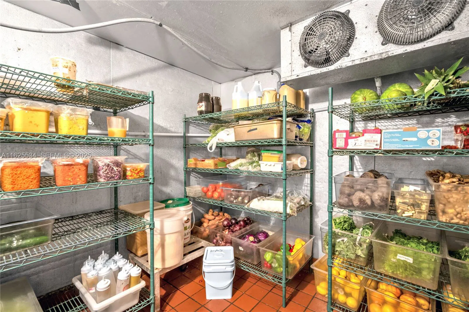 Turnkey Restaurant with Diverse Menu Offerings