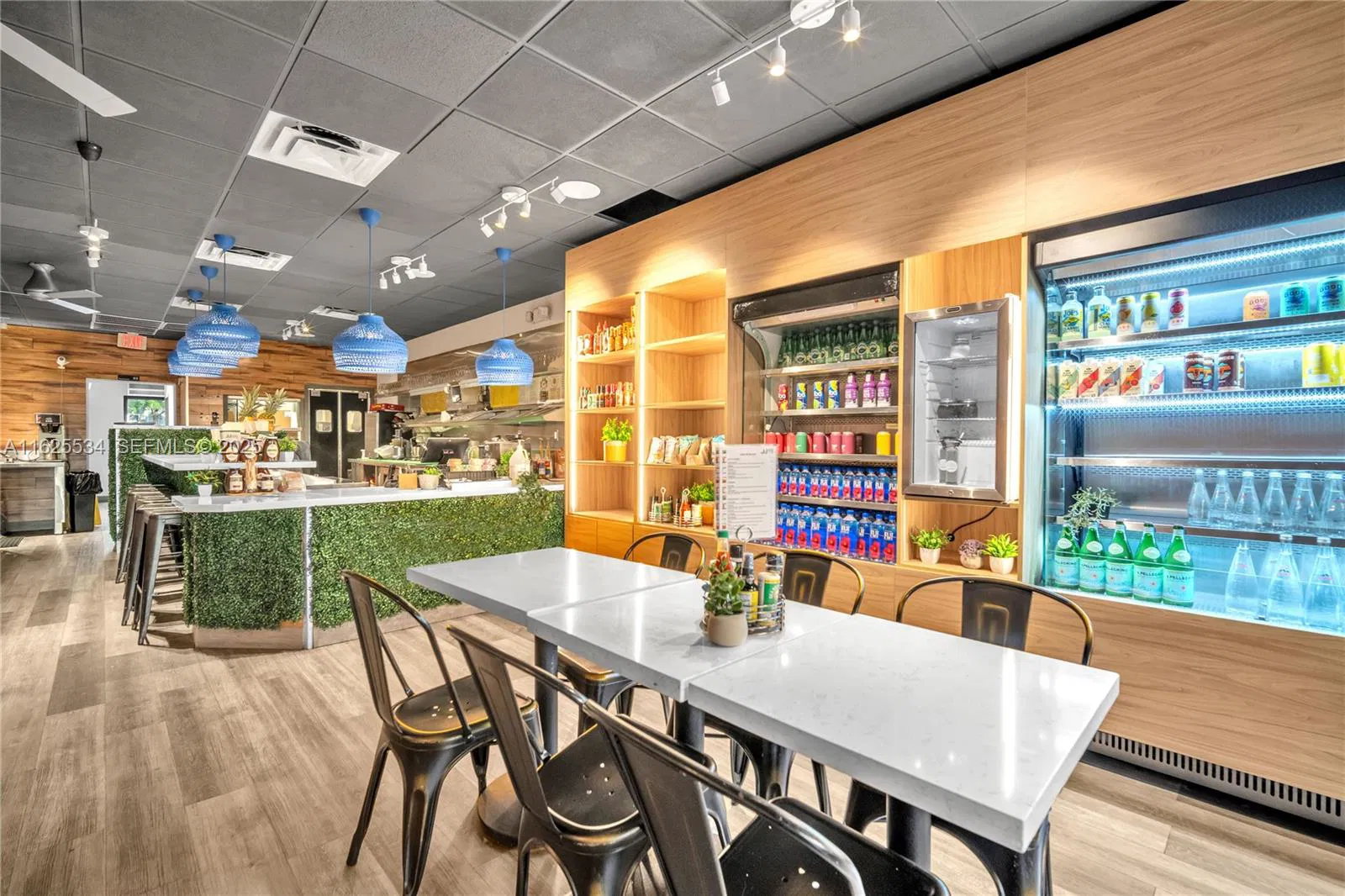 Turnkey Restaurant with Diverse Menu Offerings