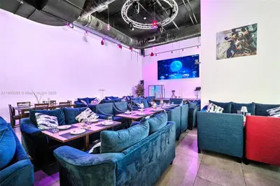 Thriving Mediterranean Restaurant with Prime Location and Loyal Clientele