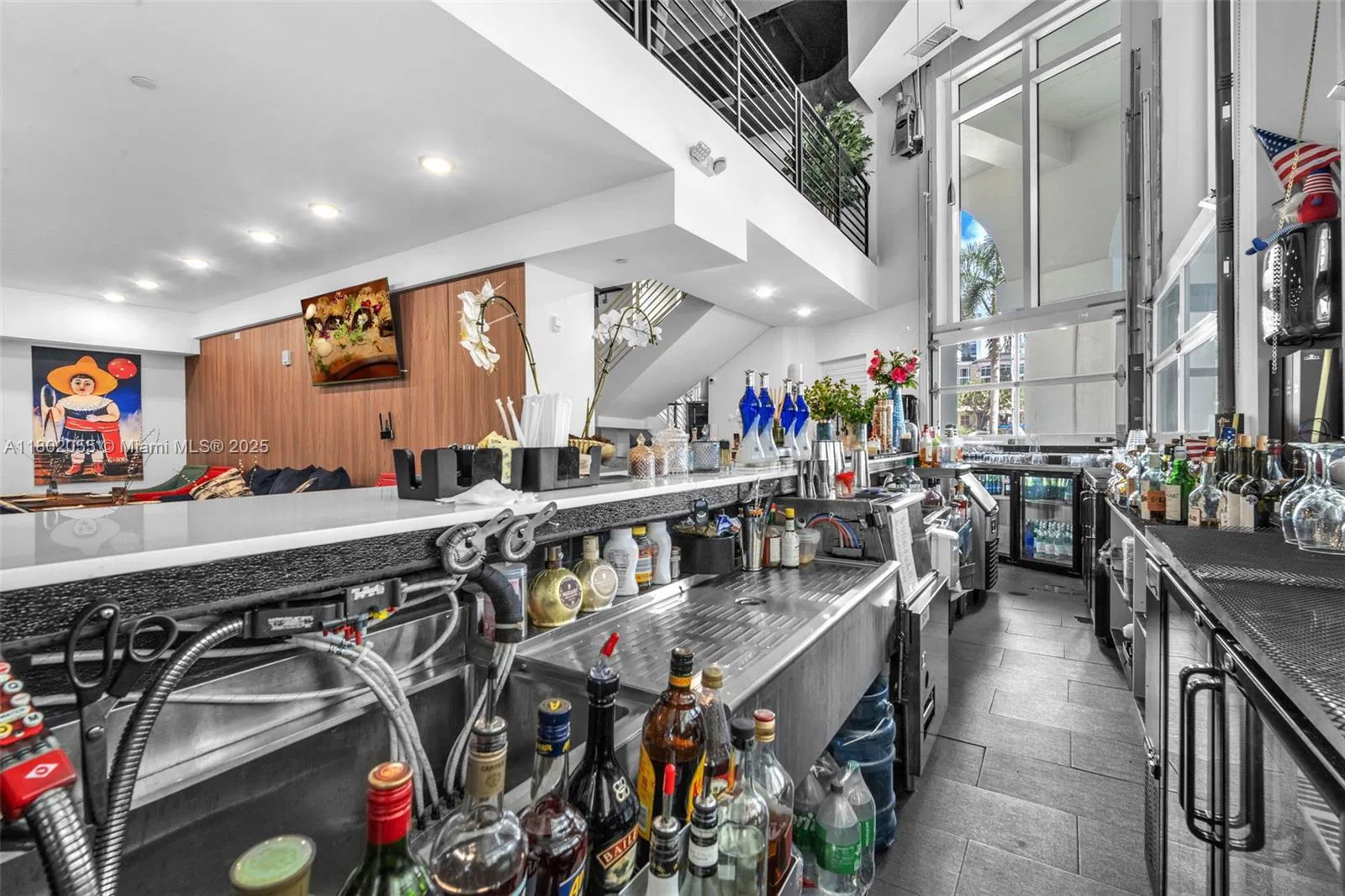 Thriving Mediterranean Restaurant with Prime Location and Loyal Clientele