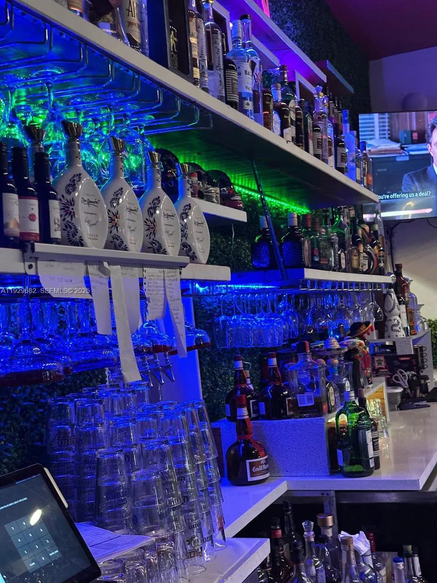 Profitable Mexican Taqueria with Full 4COP Liquor License