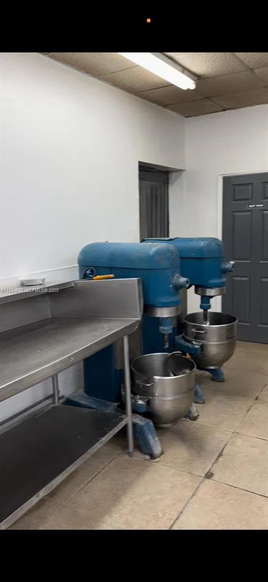 Established Bakery with Strong Manufacturing Presence