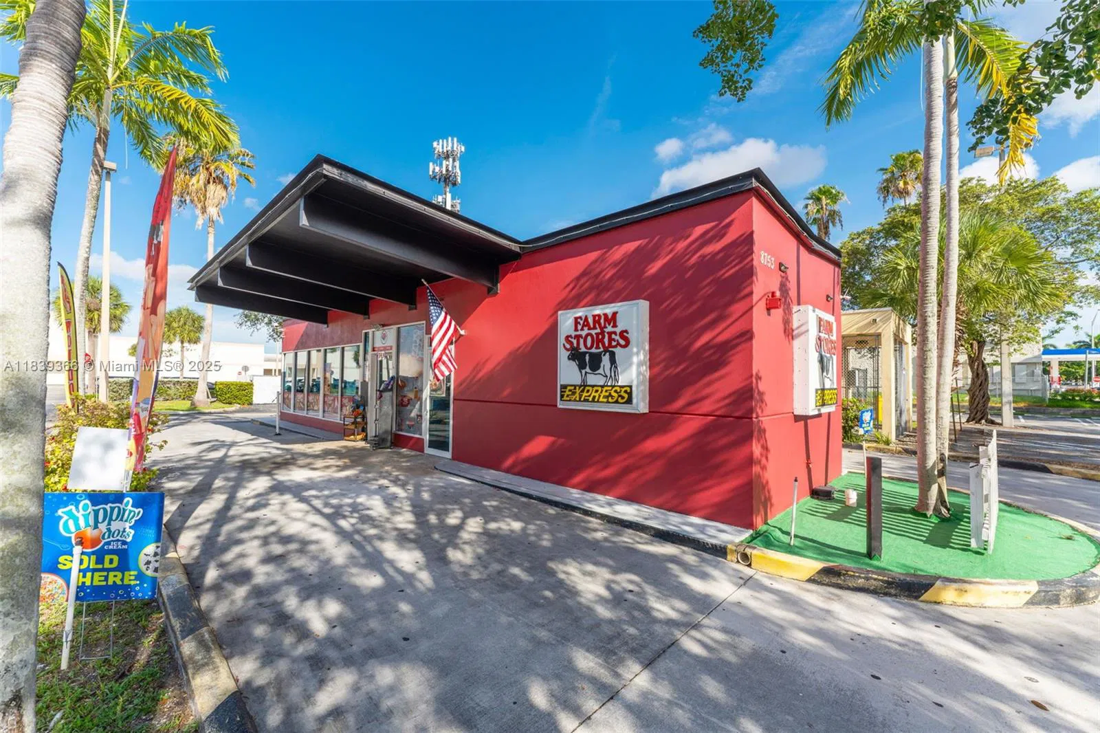 Thriving Farm Store with Strong Customer Base