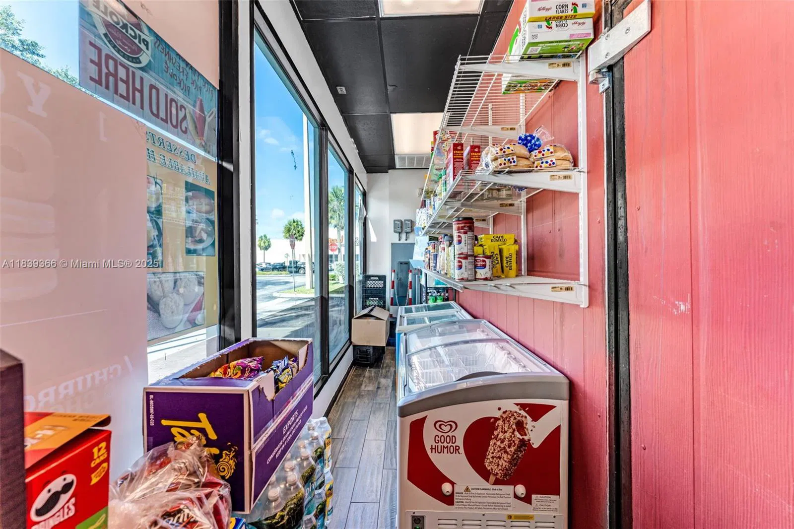 Thriving Farm Store with Strong Customer Base