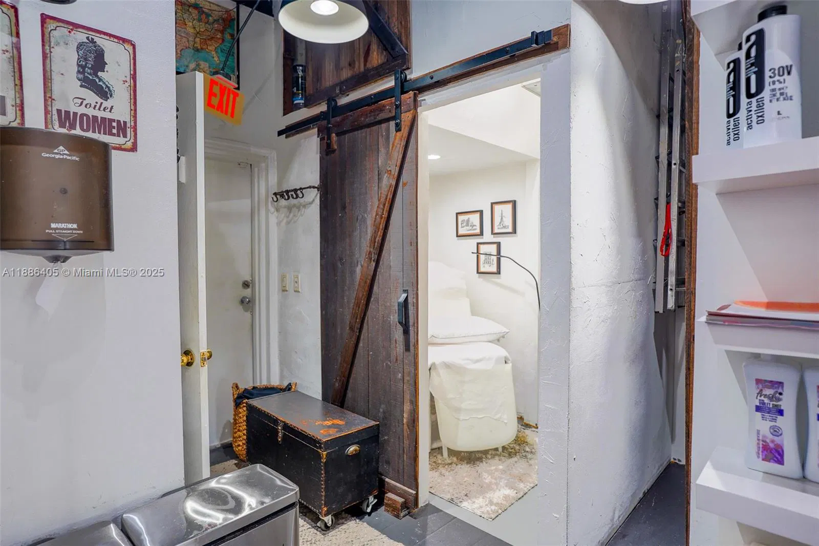 Premier Luxury Hair Salon with a Loyal Client Base