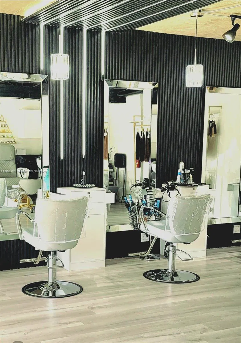 Established Full Service Hair Salon with Turnkey Operations