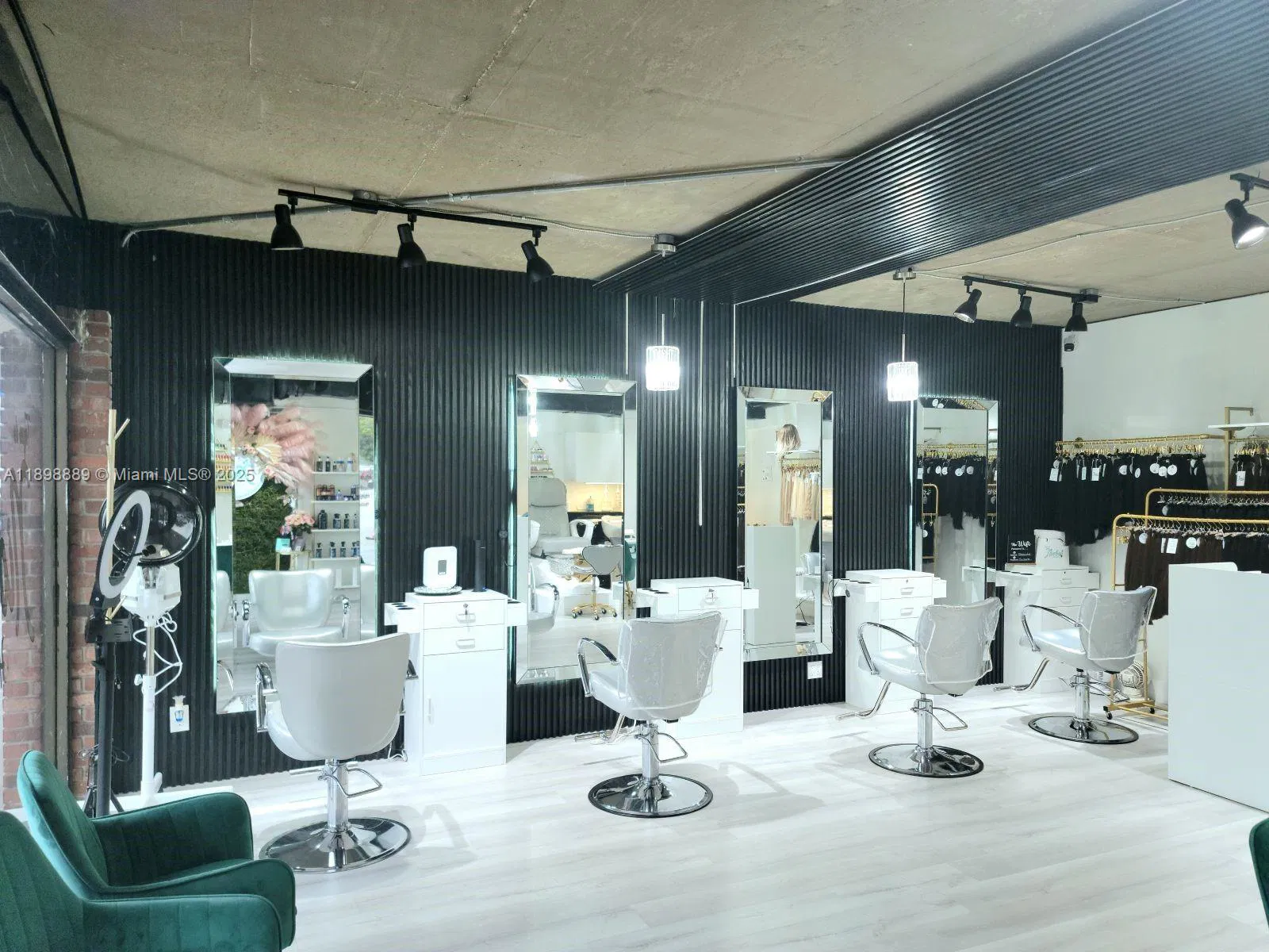 Established Full Service Hair Salon with Turnkey Operations