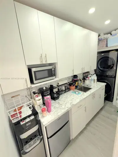 Complete Beauty Salon Assets with Inventory and Lease