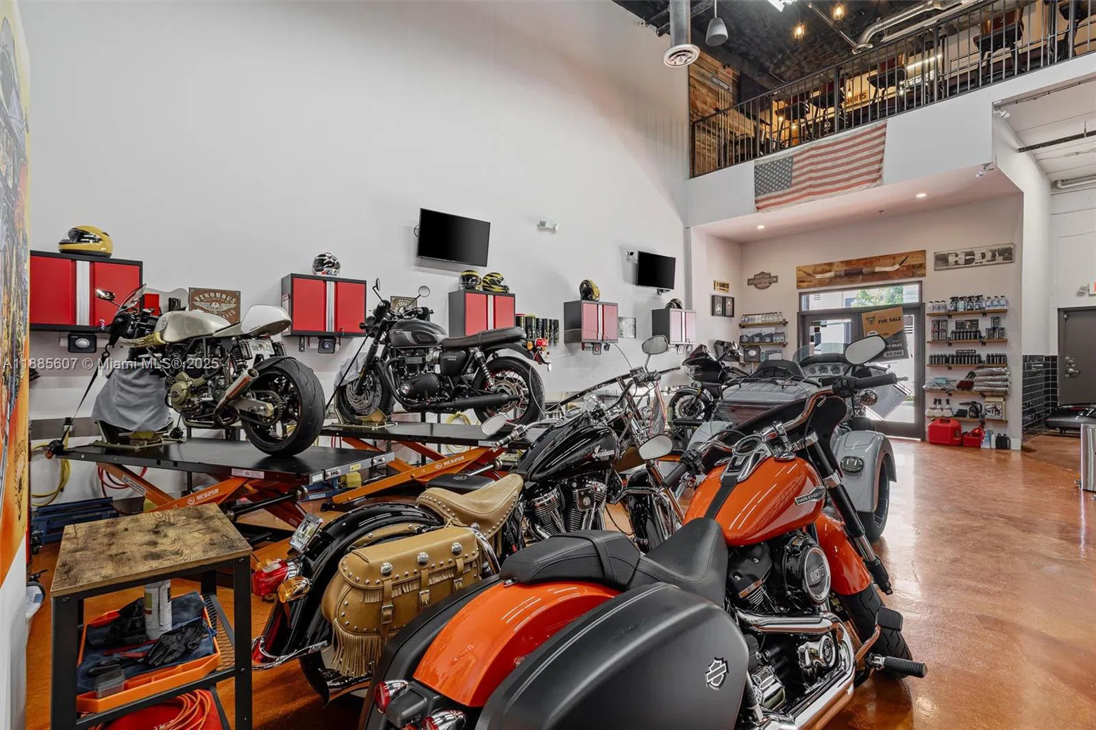 Niche Auto Detailing  Customization Studio with Strong Online Presence