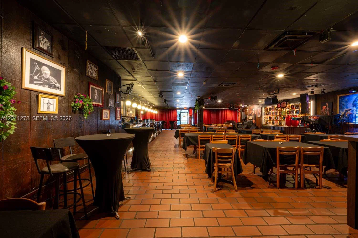 Premier Latin Entertainment Venue with Loyal Clientele