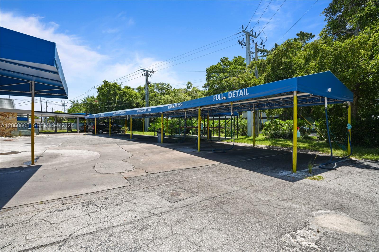 Established Car Wash with High End Ceramic Pro Services