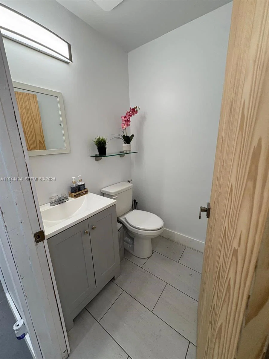 Turnkey Appliance Retailer with Established Supplier Relationships