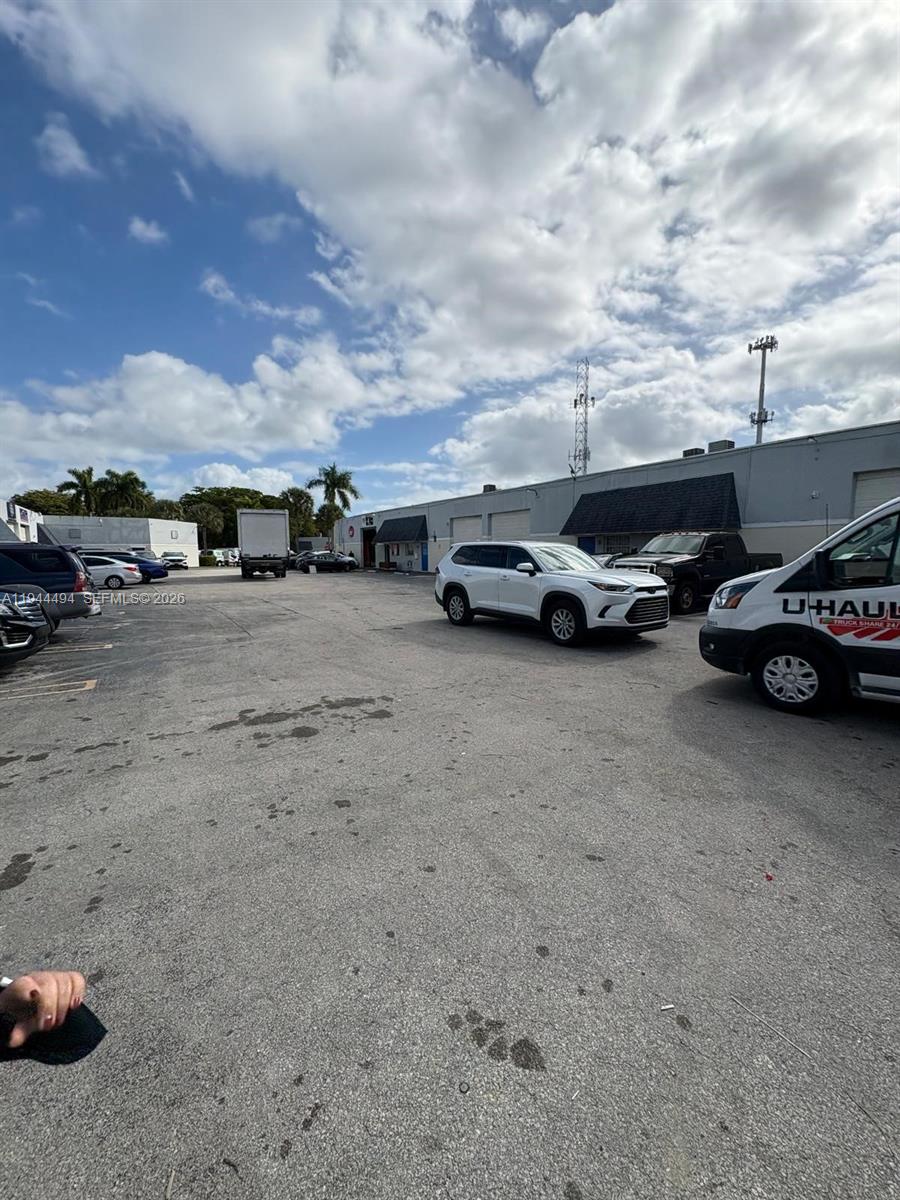 Turnkey Appliance Retailer with Established Supplier Relationships