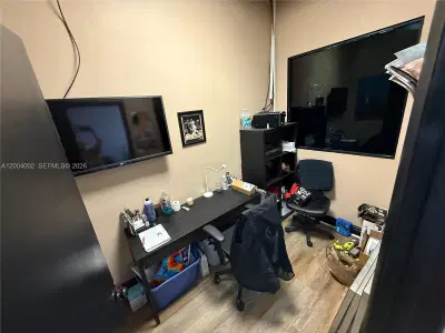 Established Barbershop with Loyal Clientele