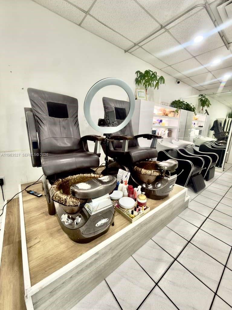 Profitable Beauty Salon with Steady Clientele