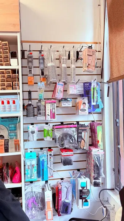 Thriving Beauty Supply Store with Established Clientele