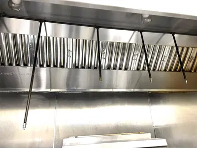 Thriving Vietnamese Restaurant with High Volume Operations