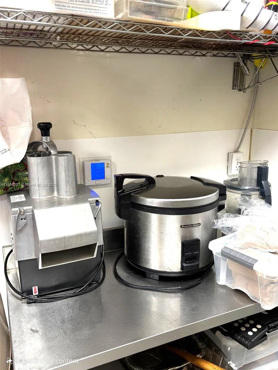 Thriving Vietnamese Restaurant with High Volume Operations