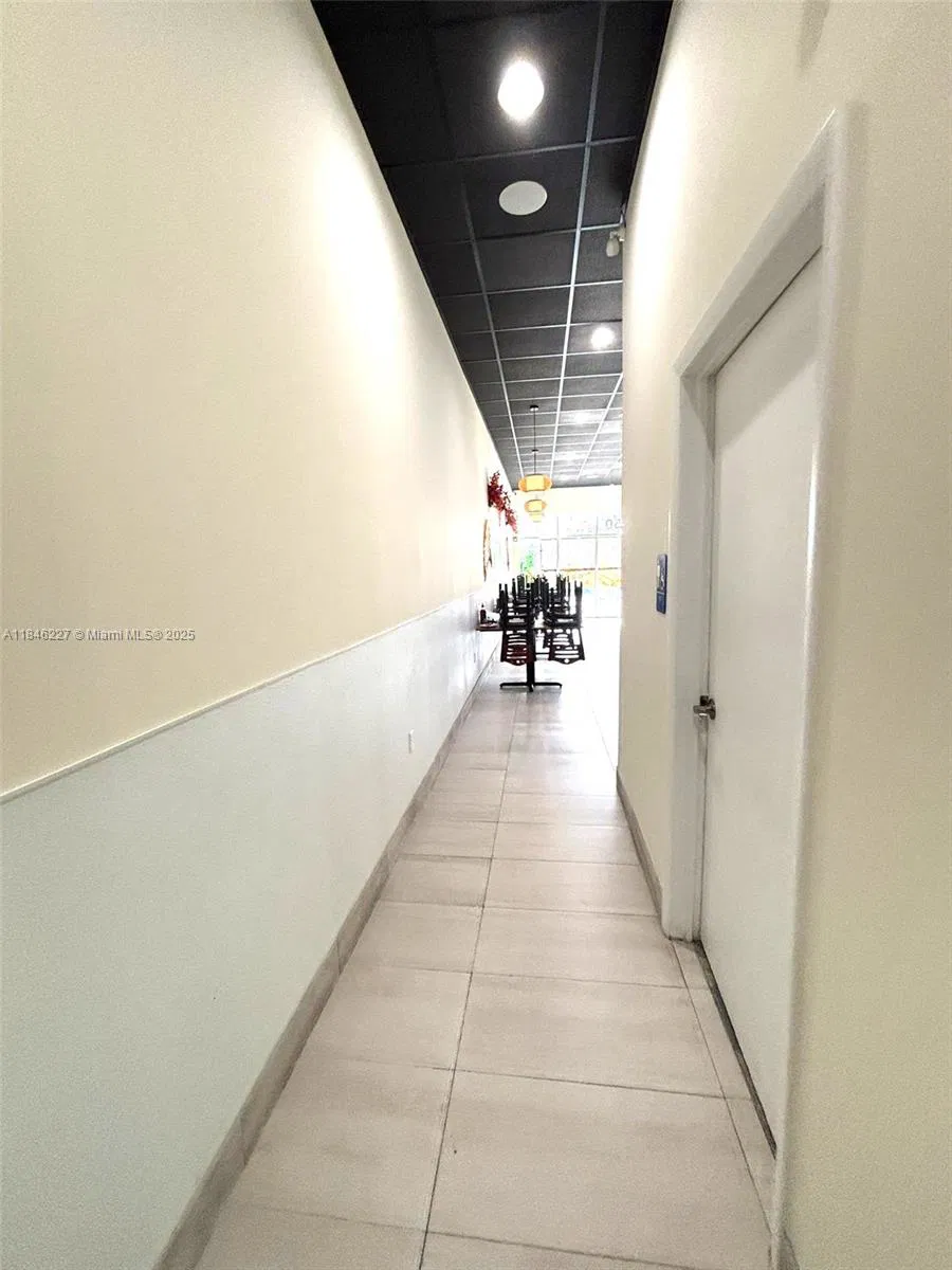 Thriving Vietnamese Restaurant with High Volume Operations