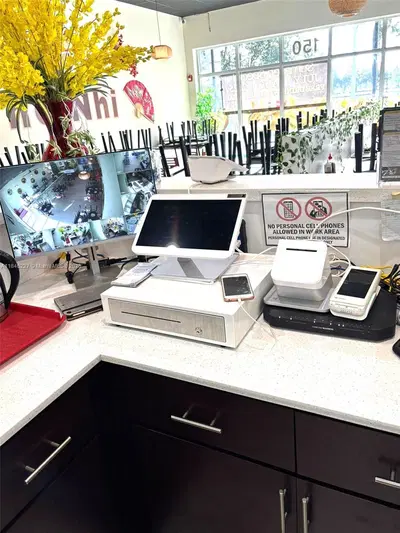 Thriving Vietnamese Restaurant with High Volume Operations