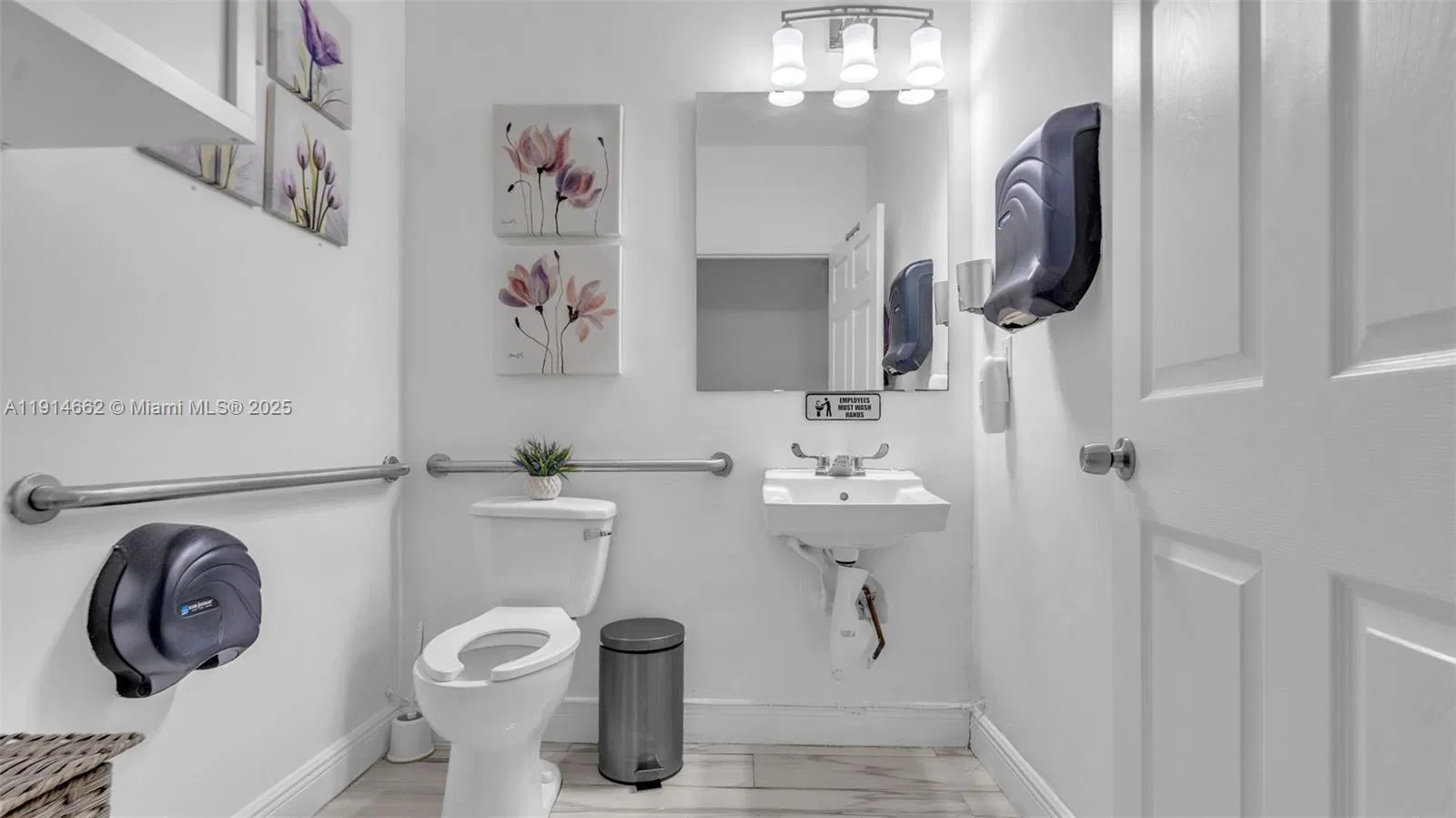 Profitable Spa and Hair Salon with Turnkey Operations