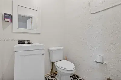 Turnkey Kosher Commercial Bakery with Below Market Rent