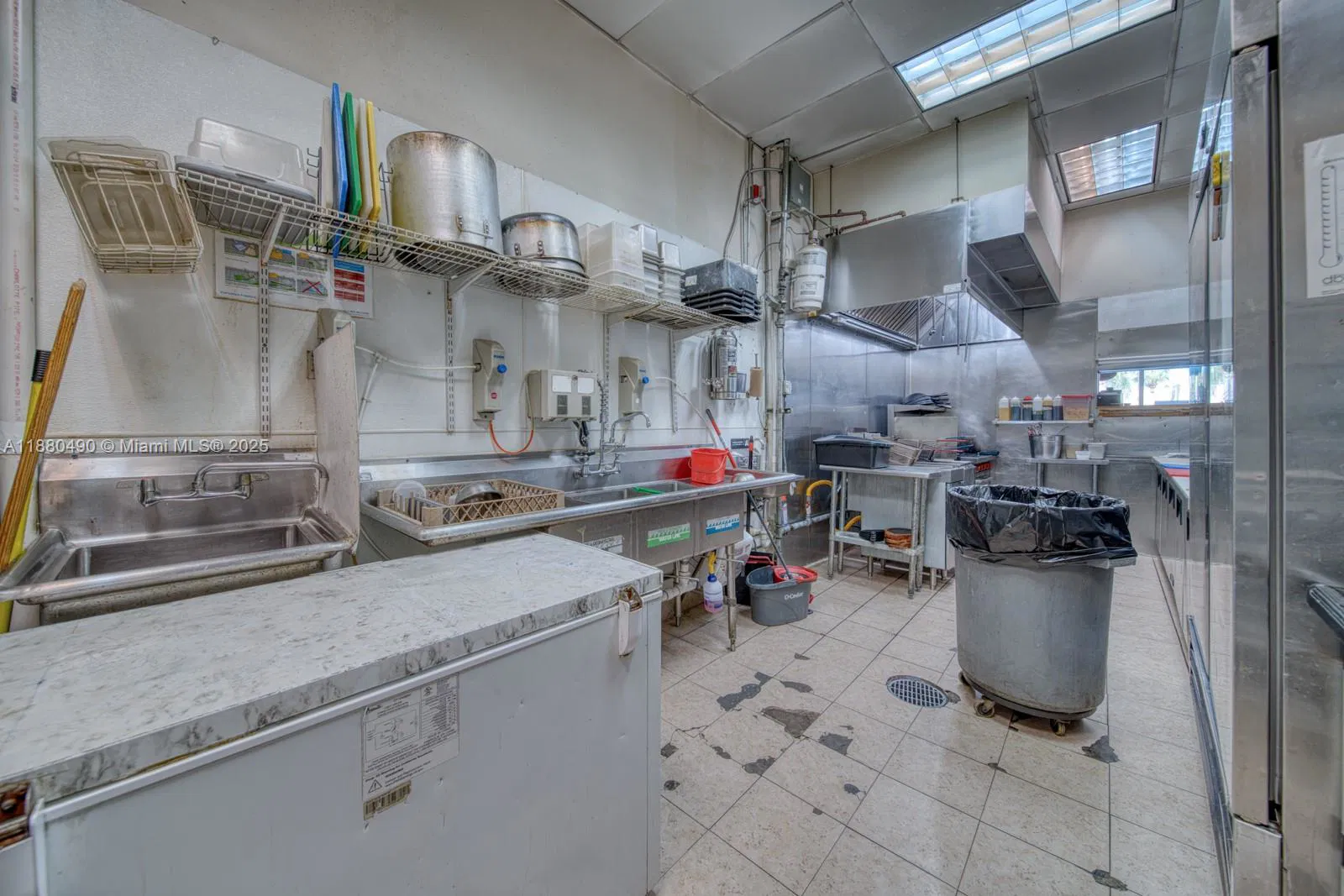 Turnkey Restaurant Asset Sale with Prime Location