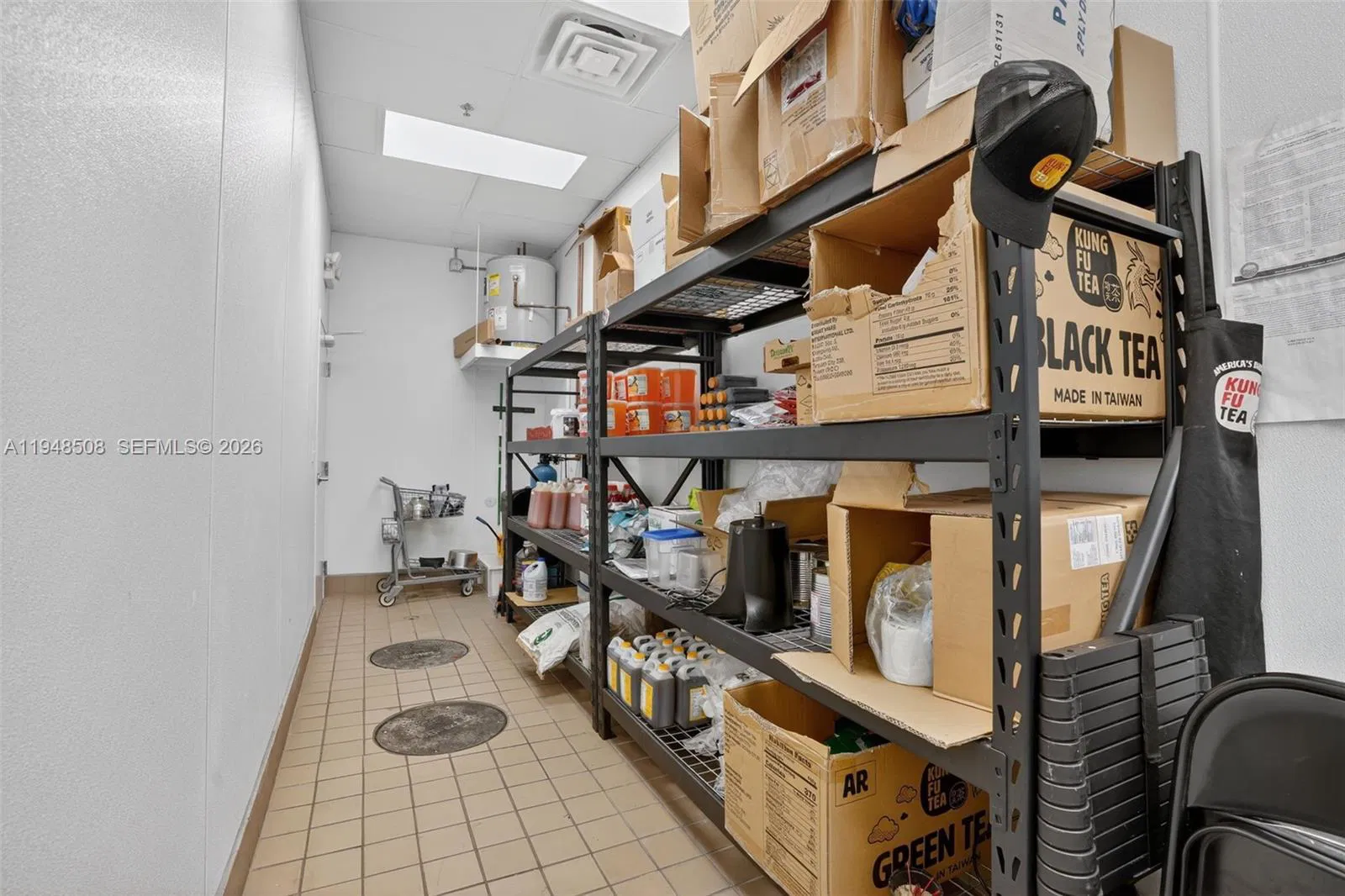 Turnkey Boba Tea Shop with High Traffic Location