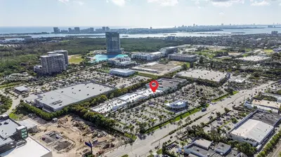 Turnkey Boba Tea Shop with High Traffic Location