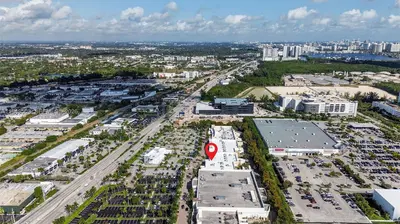 Turnkey Boba Tea Shop with High Traffic Location