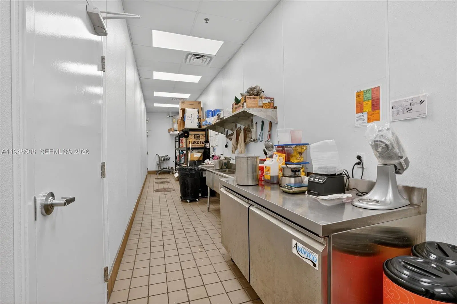 Turnkey Boba Tea Shop with High Traffic Location