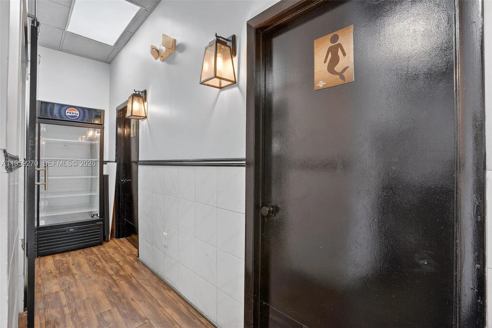 Turnkey Restaurant Asset Sale with High Traffic Location